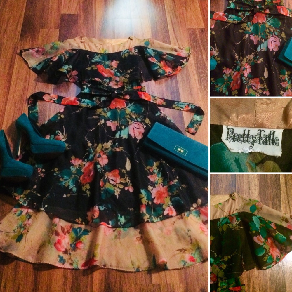 💥FIRM! Beautiful Vintage Floral Dress